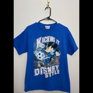 💙ChampionXDisney Parks Mickey Mouse graphic tee💙